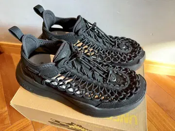 keen uneek 주 25.5cm
