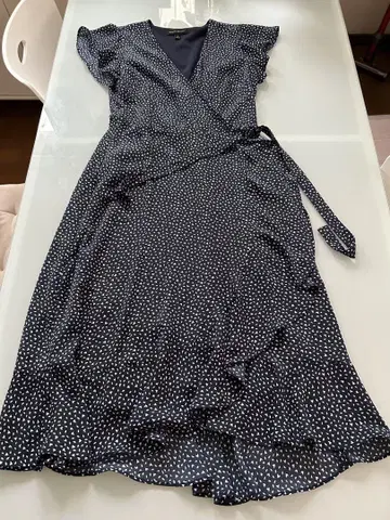 Banana Republic 랩 원피스 네이비/화이트