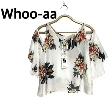 택 포함 새상품 플라스테 Whoo-aa 숏 기장 블라우스 오프숄더 꽃무늬