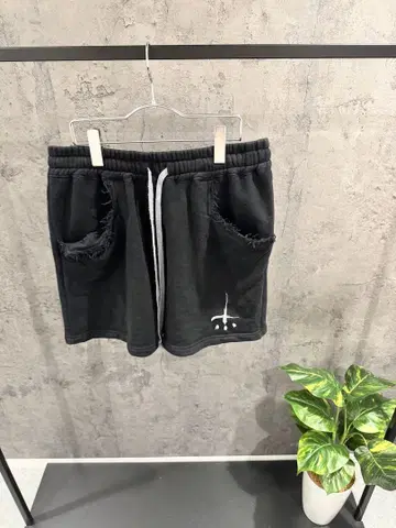 CVTVLIST 하프 팬츠