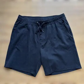 American Eagle 블랙 숏팬츠 L/G US L
