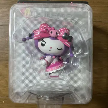 My Melody & Kuromi 피규어 A6 상 쿠로미 의상 교환