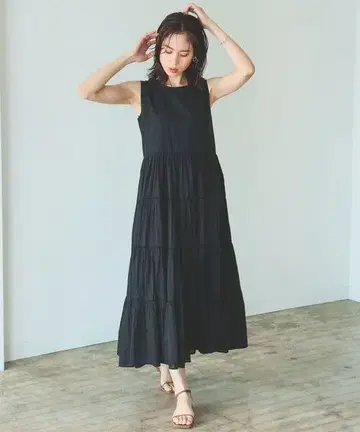비밍 바이 빔즈 티어드 슬리브리스 맥시 길이 원피스 22SS