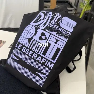 르세라핌 에코백 popup 한정판 different