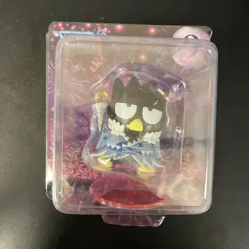 Sanrio Hanabi 2024 펭귄 피규어