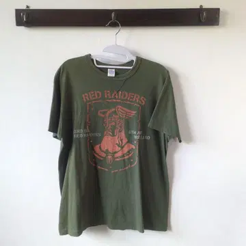 토이즈 맥코이 McGill RED RAIDERS 티셔츠 L 사이즈 올리브
