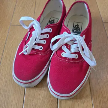Vans 레드 스니커즈