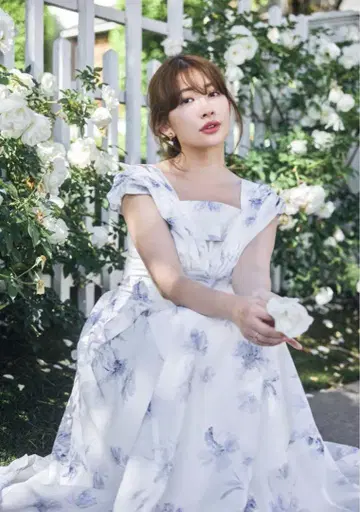 헤르립토 앙부아즈 모음 플레어 드레스