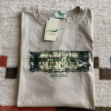 CROCODILE 베이지 티셔츠 L 사이즈