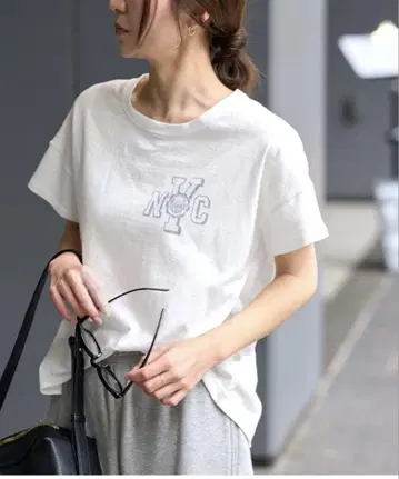HOLIDAYS COMFORT/홀리데이즈 컴포트 라피텐지크 TEE