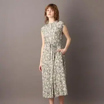 DRESSTERIOR 플라워 프린트 프렌치 슬리브 원피스