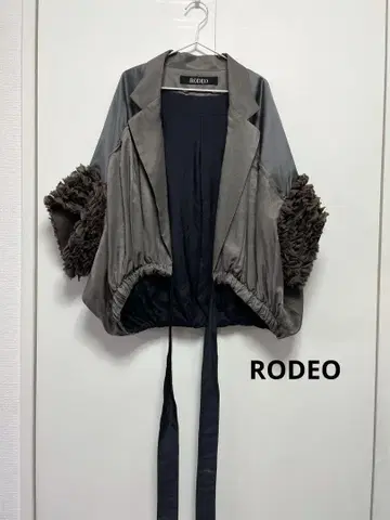 RODEO 로데오 자켓 프릴 크롭