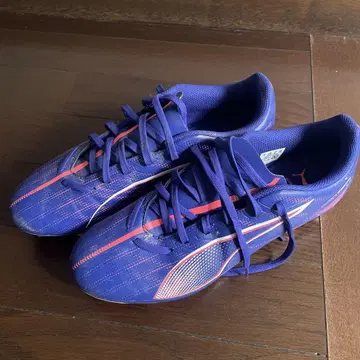 26cm Puma 축구화 보라색/핑크