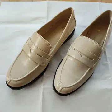 자라 여성용 베이지 슬립온 로우 힐