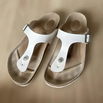 BIRKENSTOCK 버켄스탁 샌들