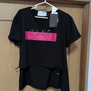TRANOI 블랙 반팔 티셔츠 택 포함 새상품