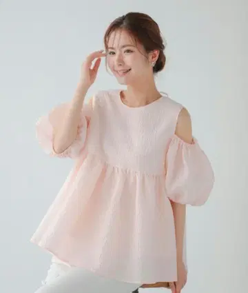 fitmore 핏모어 오픈 숄더 자카드 상의 핑크