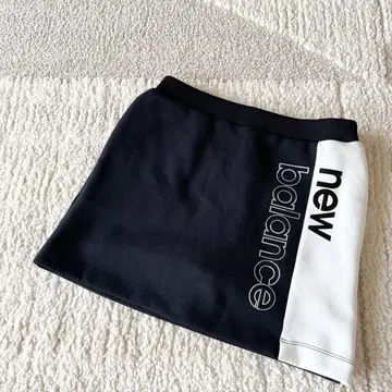 NEW BALANCE 뉴발란스 스커트 이너 팬츠 포함 골프