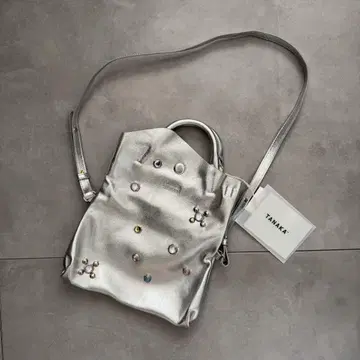 완판템 TANAKA 24AW The bag (S) 실버