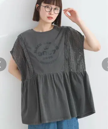 lupilien 루피리안 빈티지 레이스 도킹 프렌치 티셔츠