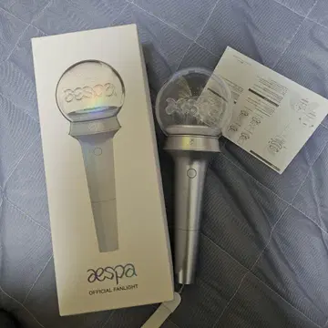 aespa의 공식 팬 라이트, 응원봉