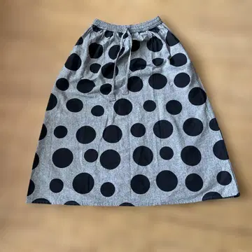 블랙 도트 무늬 롱 스커트