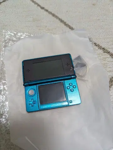 닌텐도 뮤지엄 한정판 게임 하드 키링 닌텐도 3DS