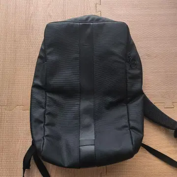 Rapha 스몰 트래블 백팩