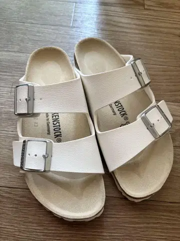 버켄스탁 화이트