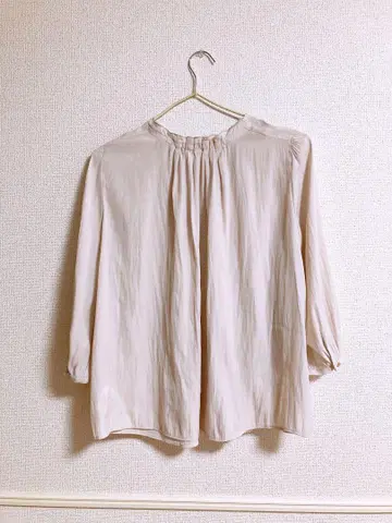 핑크 베이지 5부 소매 블라우스