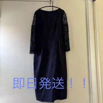 네이비 레이스 슬리브 드레스