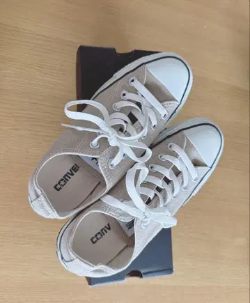 CONVERSE 베이지 스니커즈 US 4.5