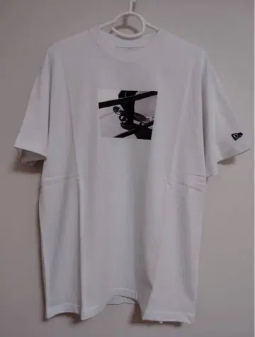 새상품 NEWERA(뉴에라) 반팔 티셔츠 Los Angeles Skate