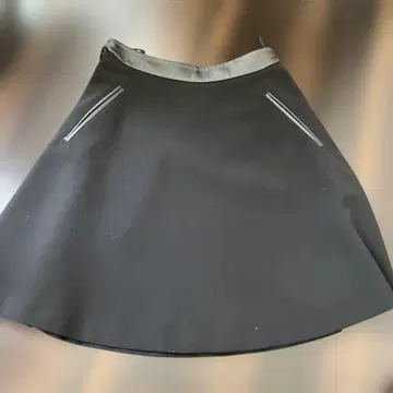 united arrows 블랙 플레어 스커트