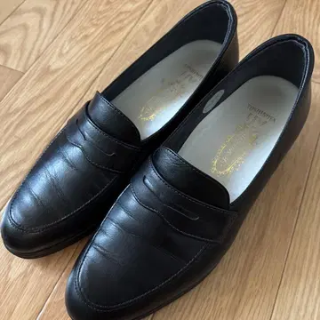 긴자 요시노야 펌프스