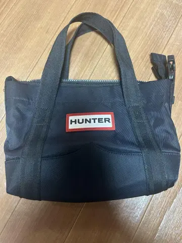 헌터 핸드백