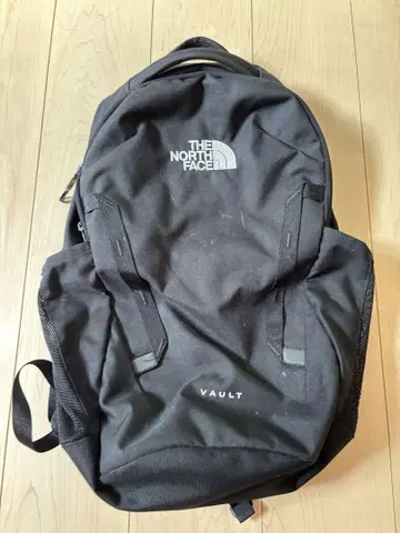 THE NORTH FACE VAULT 블랙 백팩