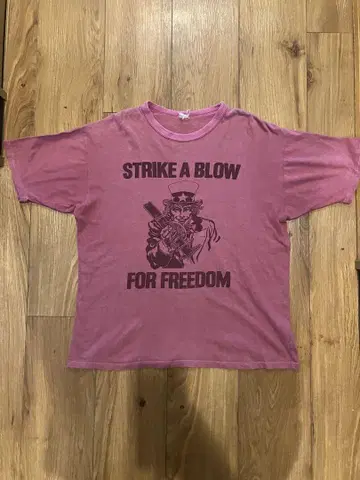 프리휠러스 티셔츠 STRIKE A BLOW XL