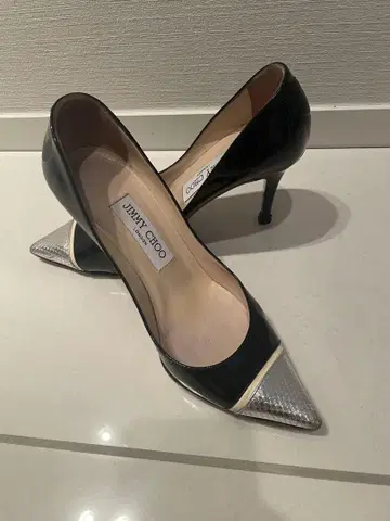 JIMMY CHOO 블랙 실버 하이힐 36.5