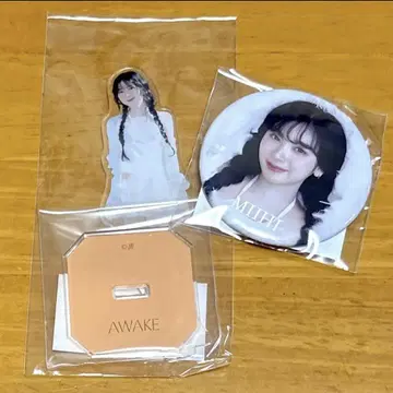 NiziU 미이치 AWAKE 아크릴 스탠드 캔뱃지 캔 배지