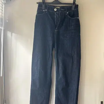 YANUK 다크 블루 스트레이트 데님 Lea 사이즈 23