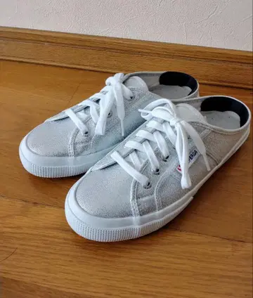 SUPERGA 실버 스니커즈