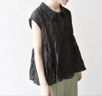 SHIPS는 any 시어 자카드 프렌치 슬리브 페플럼 셔츠