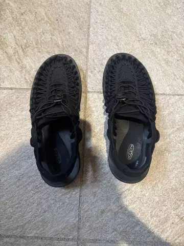 킨 유니크 블랙 25.5cm