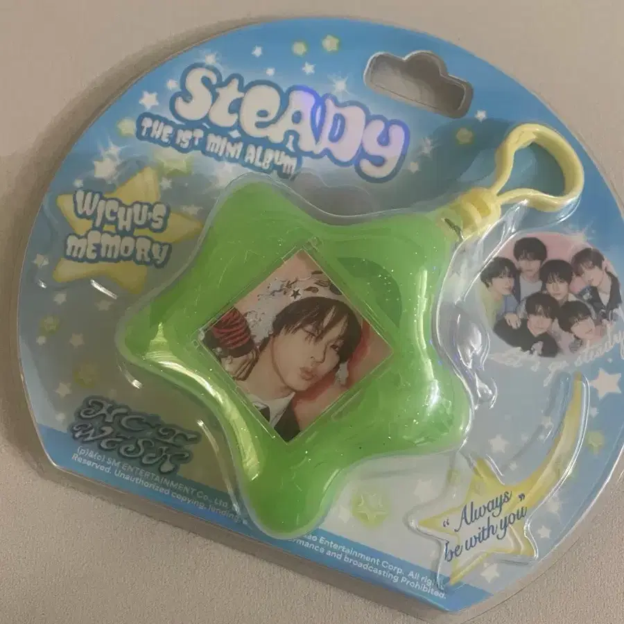 NCT WISH - STEADY (KEYRING VER.) (Smart album)