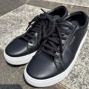 FILLIN 필링 블랙 가죽 스니커즈 26cm