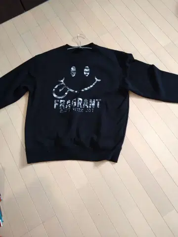 HARVEY BALL 카모플라주 마일리 긴팔 맨투맨