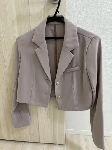 사리아 숏 기장 자켓 자켓 숏 기장 라벤더