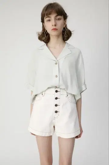 MOUSSY HIGH WAIST SHORT DENIM 팬츠