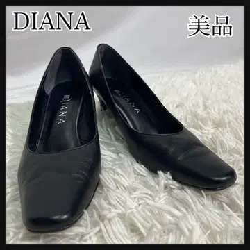 [새상품급] DIANA 블랙 펌프스 스퀘어토